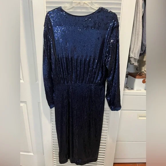 Anthropologie NWT twist front sequin dress Anthropologie NWT twist front sequin dress